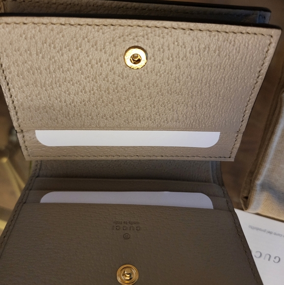 Authentic Gucci Ophidia Card Case. - Picture 8 of 11